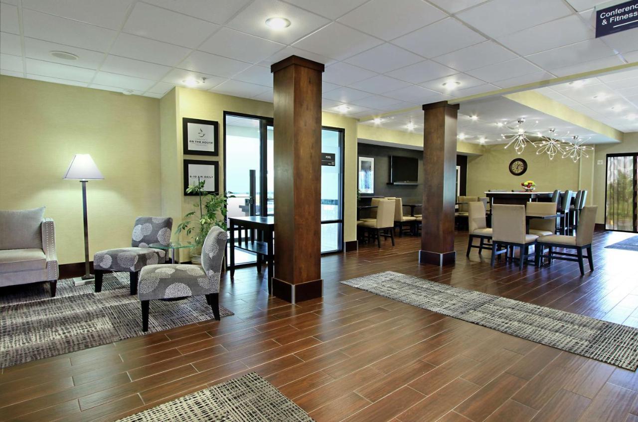 Hampton Inn Ashtabula Austinburg Buitenkant foto