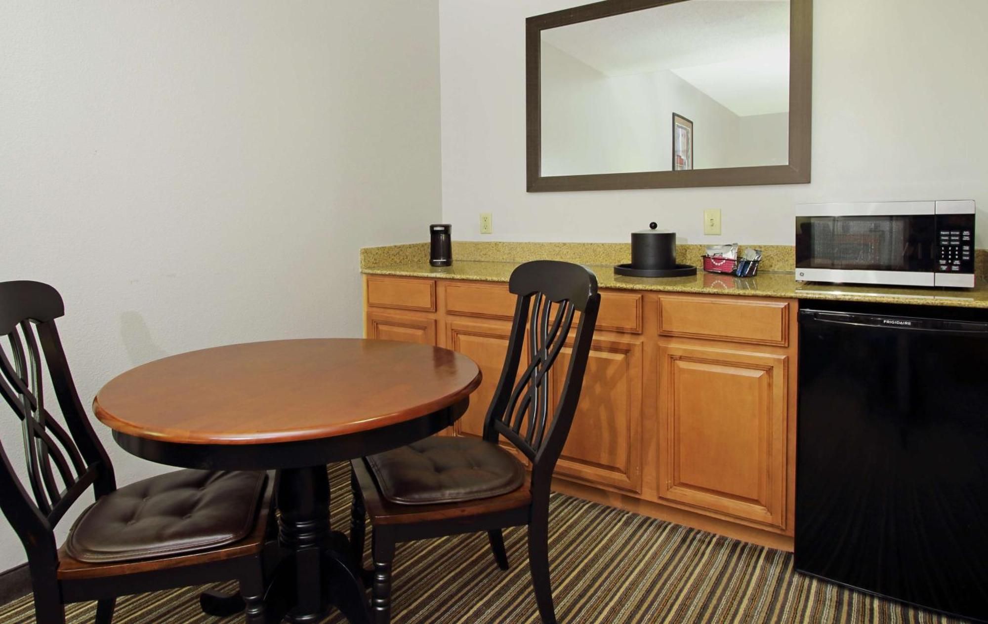 Hampton Inn Ashtabula Austinburg Buitenkant foto