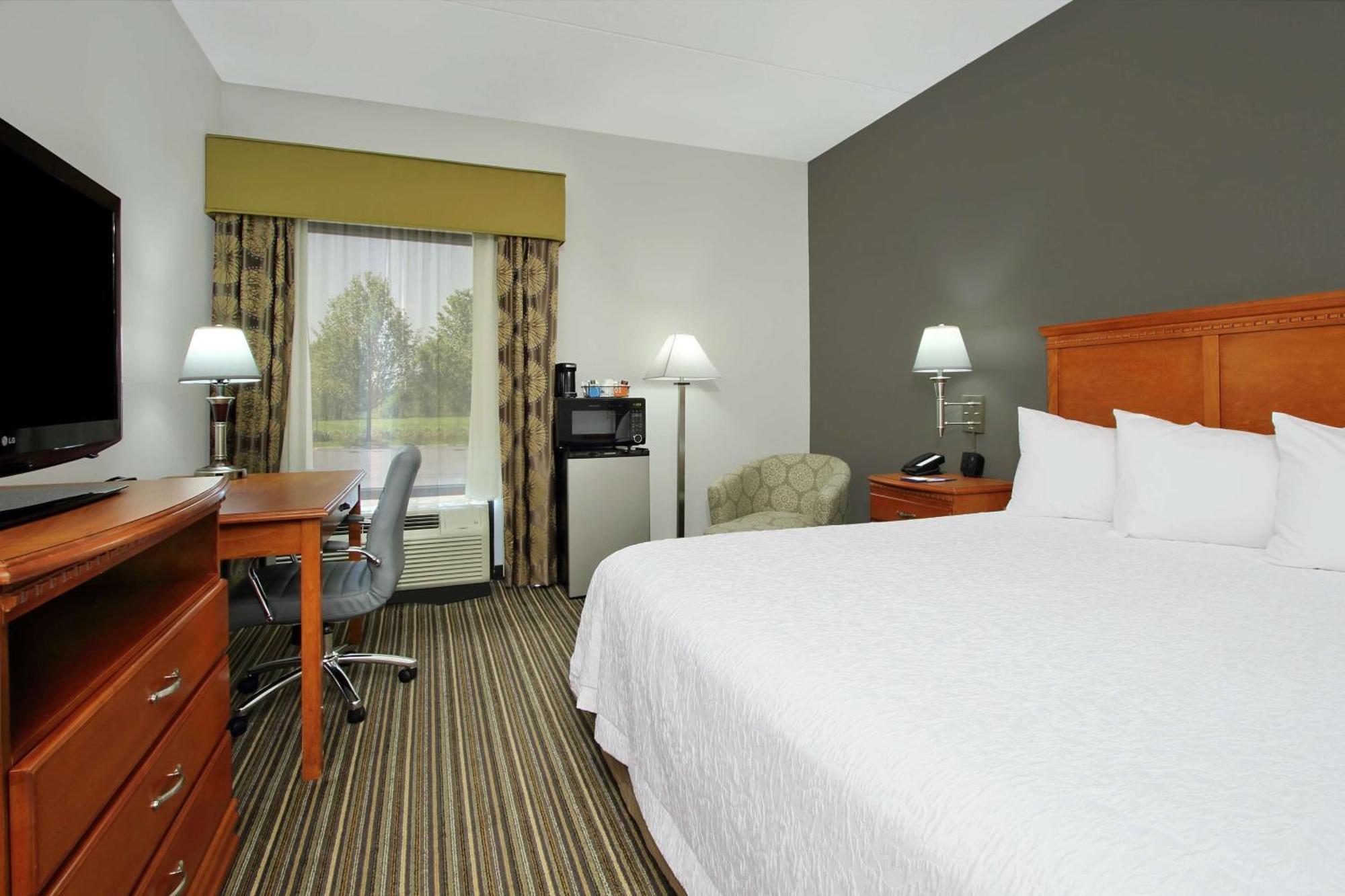 Hampton Inn Ashtabula Austinburg Buitenkant foto